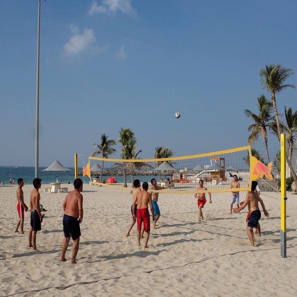 Al-Mamzar-Beach-Park3