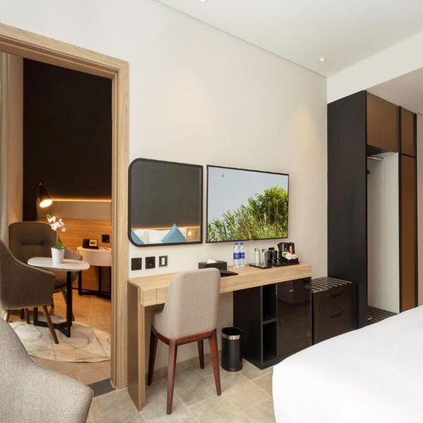 Beach-Walk-Hotel-Jumeirah8