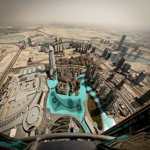 Burj-Khalifa-125-floor2