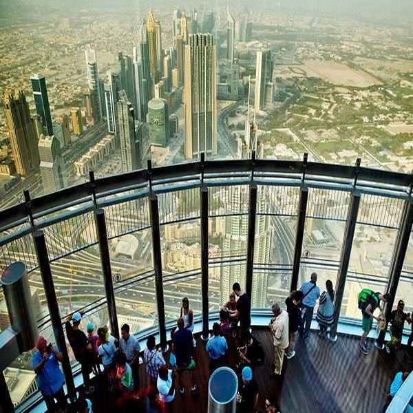Burj-Khalifa-148th-Floor-Prime-hours4