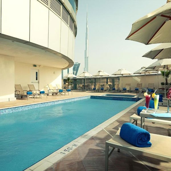 Carlton-Downtown-Hotel13