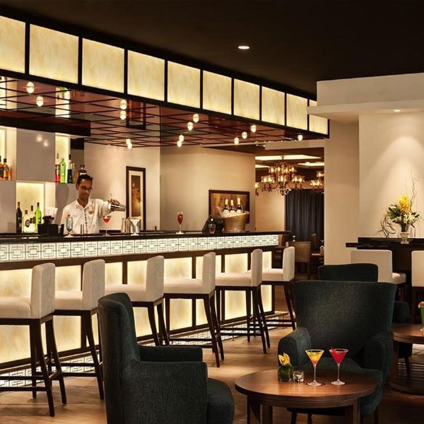 Carlton-Downtown-Hotel7