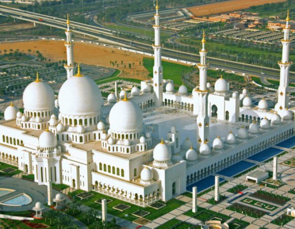 Shaikh_Zayed_Grand_Mosque_AD_resources1_16a08546584_large-1