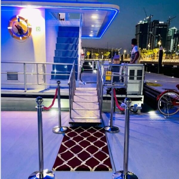 UNIQUE CATAMARAN LUXURY CRUISE 5